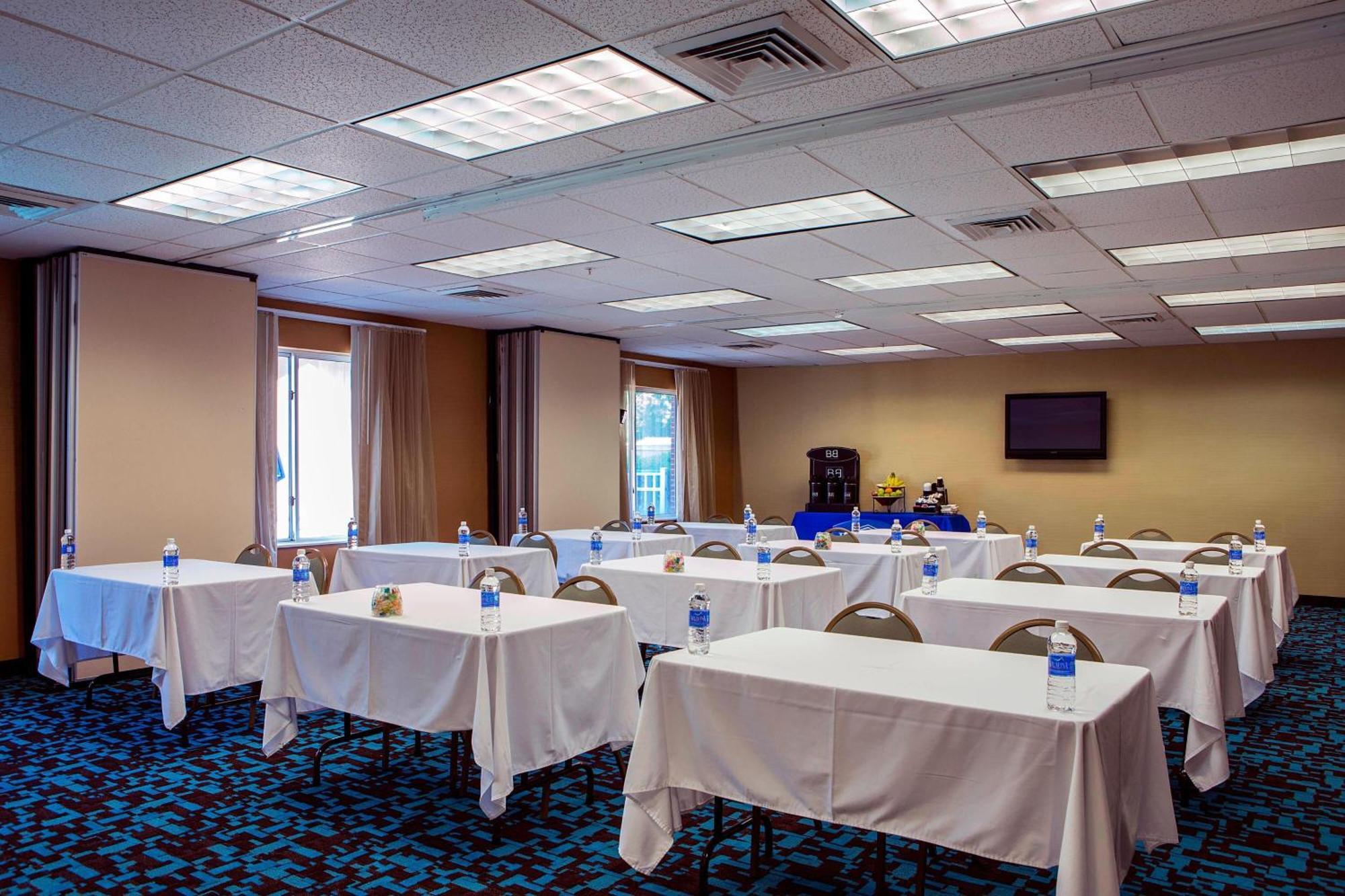 Fairfield Inn Charlotte Mooresville Lake Norman Exterior photo